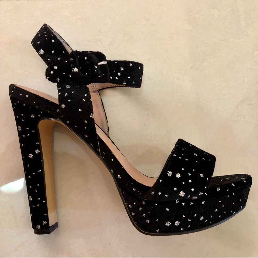 Madden Girl Platforms size 7